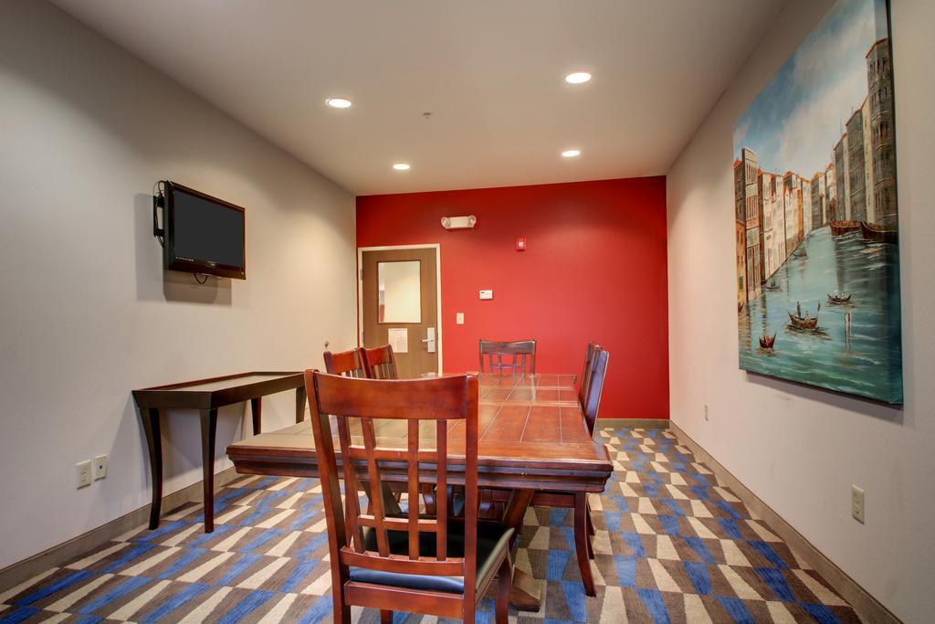 Microtel Inn & Suites By Wyndham טסקלוסה מראה חיצוני תמונה