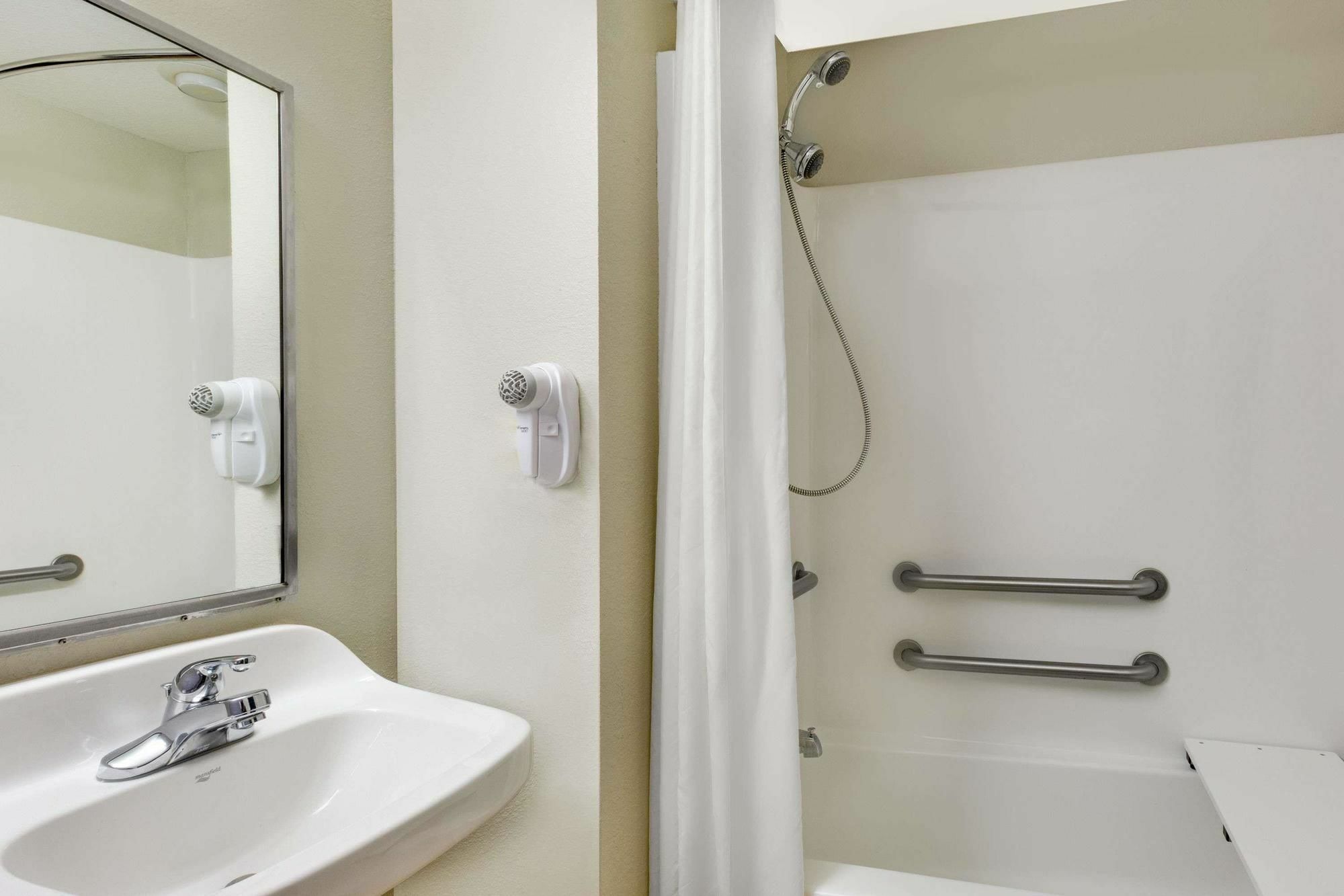 Microtel Inn & Suites By Wyndham טסקלוסה מראה חיצוני תמונה